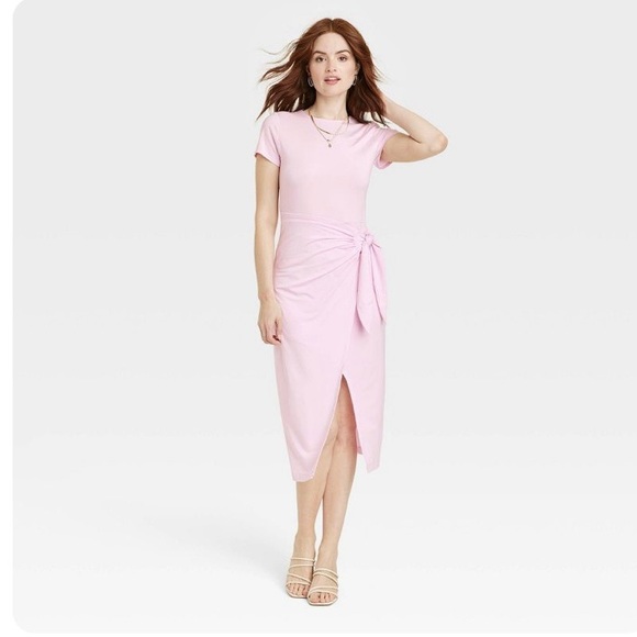 Short Sleeve wrap front dress - Picture 3 of 15